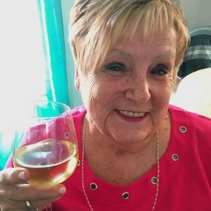 Meet your Posher, Micheline